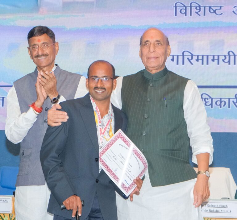 Defence: ‘नेशन फर्स्ट’ की भावना से और मजबूत होगी देश की रक्षा व्यवस्था, राजनाथ सिंह का आह्वान