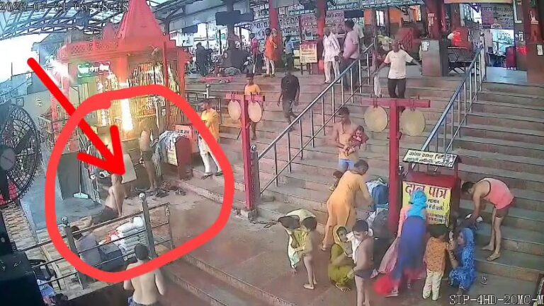 Uttar Pradesh : हापुड़ के ब्रजघाट गंगा आरती स्थल पर टाइल्स पर फिसलने से युवक गंभीर घायल, व्यवस्था पर उठे सवाल