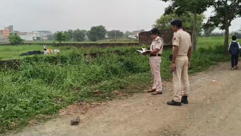 Bihar : जमीन कारोबारी पर फायरिंग के बाद भागते बदमाशों को ग्रामीणों ने घेरा, मॉब लिंचिंग में एक की मौत