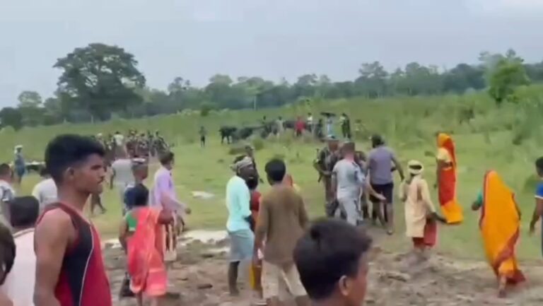 Bihar : भारत-नेपाल सीमा पर तनाव, सुस्ता में SSB की गश्ती टीम पर पथराव, 200 अज्ञात पर FIR