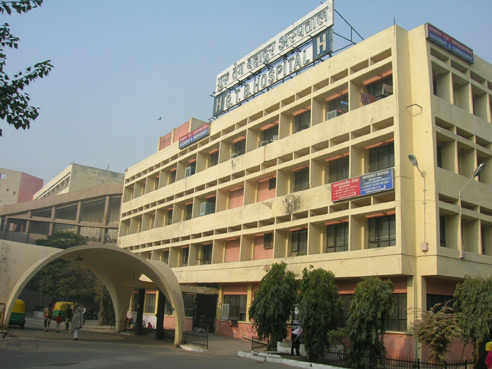 GTB Hospital: जीटीबी अस्पताल की इमरजेंसी 18 अगस्त से राजीव गांधी अस्पताल में होगी शिफ्ट, रोज करीब 1000 मरीजों को मिलेगी सेवा GTB Hospital: जीटीबी अस्पताल की इमरजेंसी 18 अगस्त से राजीव गांधी अस्पताल में होगी शिफ्ट, रोज करीब 1000 मरीजों को मिलेगी सेवा