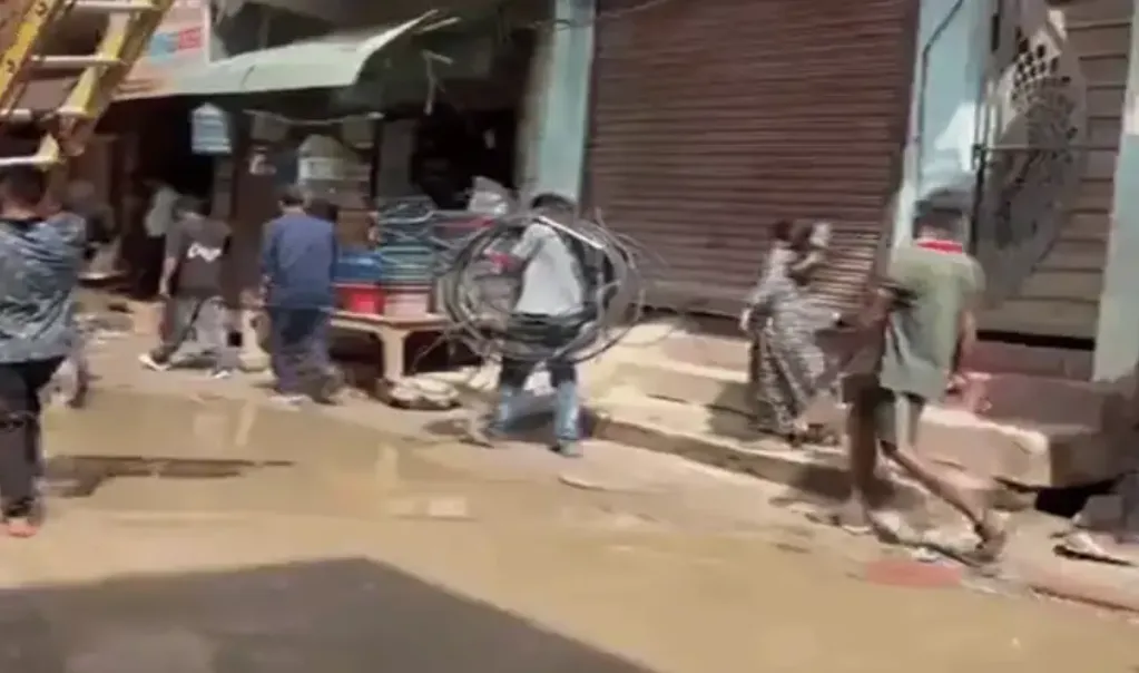 Noida Electricity Connections: डूब क्षेत्र में बिजली कनेक्शन काटने पर आंदोलन की तैयारी, 6 सितंबर को महापंचायत; अब तक 3 हजार से ज्यादा कनेक्शन कटे Noida Electricity Connections: डूब क्षेत्र में बिजली कनेक्शन काटने पर आंदोलन की तैयारी, 6 सितंबर को महापंचायत; अब तक 3 हजार से ज्यादा कनेक्शन कटे