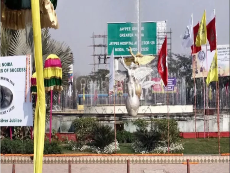 Traffic Management : परी चौक समेत प्रमुख चौराहों पर जाम से राहत के लिए बनेगी कार्ययोजना, सांसद महेश शर्मा ने दिए निर्देश