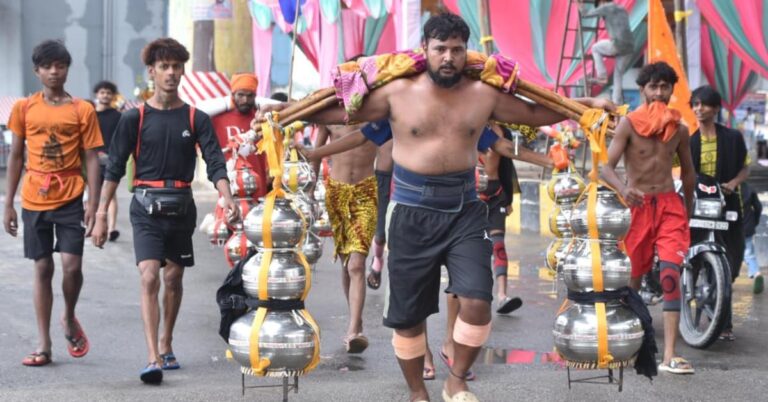 Kanwar Yatra: कांवड़ यात्रा को लेकर गौतमबुद्धनगर प्रशासन अलर्ट, सुरक्षा से स्वास्थ्य तक व्यापक इंतजाम