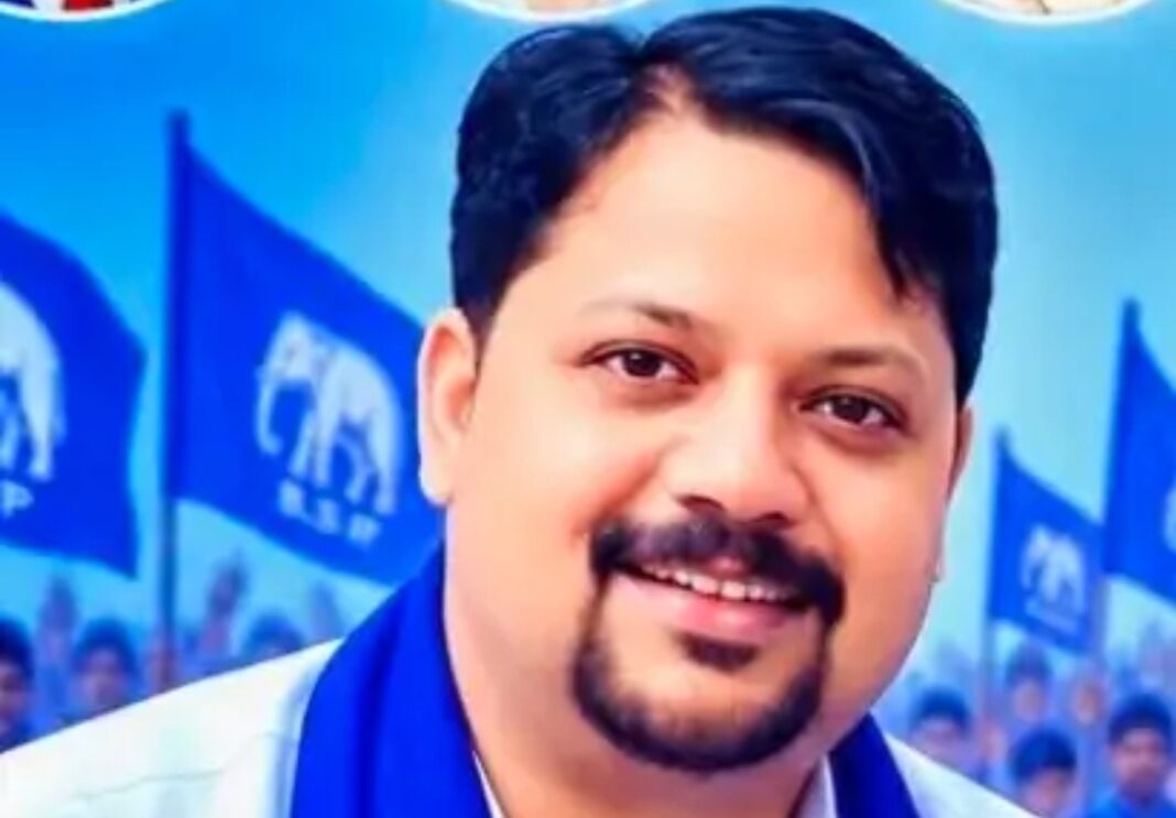 Hapur News : विधानसभा चुनाव से पहले बसपा ने कसी कमर, डॉ. एके कर्दम पांचवीं बार बने हापुड़ जिलाध्यक्ष Hapur News : विधानसभा चुनाव से पहले बसपा ने कसी कमर, डॉ. एके कर्दम पांचवीं बार बने हापुड़ जिलाध्यक्ष