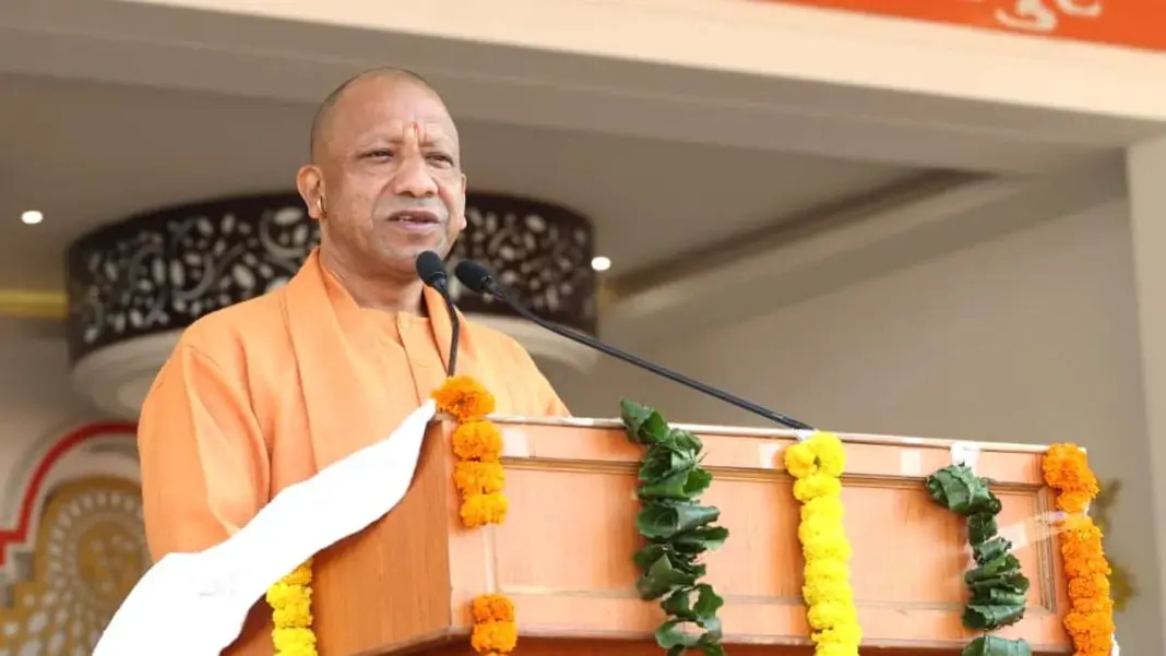 Lucknow : योगी सरकार की नीतियों से यूपी में उद्योगों का बढ़ा भरोसा, बदली औद्योगिक तस्वीर Lucknow : योगी सरकार की नीतियों से यूपी में उद्योगों का बढ़ा भरोसा, बदली औद्योगिक तस्वीर