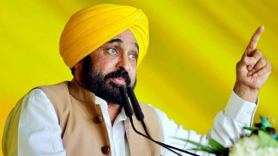 Chandigarh : भगवंत मान सरकार द्वारा लिखित भरोसे के बाद किसानों ने चंडीगढ़-मोहाली सीमा पर चल रहा धरना समाप्त किया Chandigarh : भगवंत मान सरकार द्वारा लिखित भरोसे के बाद किसानों ने चंडीगढ़-मोहाली सीमा पर चल रहा धरना समाप्त किया