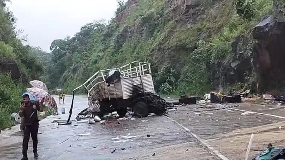 Balod Road Accident, Chhattisgarh Road Accident, Pickup Truck Collision, Balod Accident News, India Road Accident