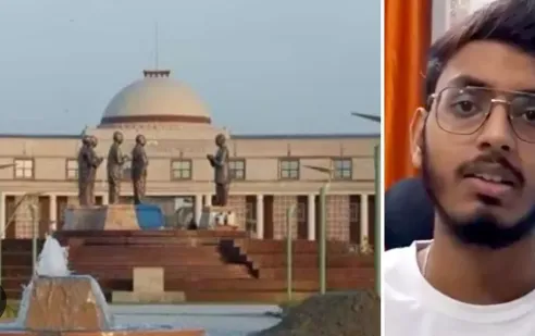 CJP Protest Case: अक्षत त्रिपाठी को सुप्रीम कोर्ट से राहत, 5 लाख के बॉन्ड वाला नोटिस निरस्त CJP Protest Case: अक्षत त्रिपाठी को सुप्रीम कोर्ट से राहत, 5 लाख के बॉन्ड वाला नोटिस निरस्त