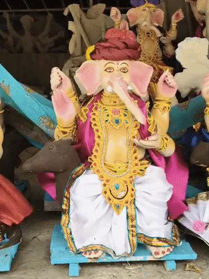 Eco Friendly Ganpati: मथुरा की यमुना की मिट्टी से नोएडा में तैयार हुए गणपति बप्पा, 14 सितंबर को पंडालों में होंगे विराजमान Eco Friendly Ganpati: मथुरा की यमुना की मिट्टी से नोएडा में तैयार हुए गणपति बप्पा, 14 सितंबर को पंडालों में होंगे विराजमान