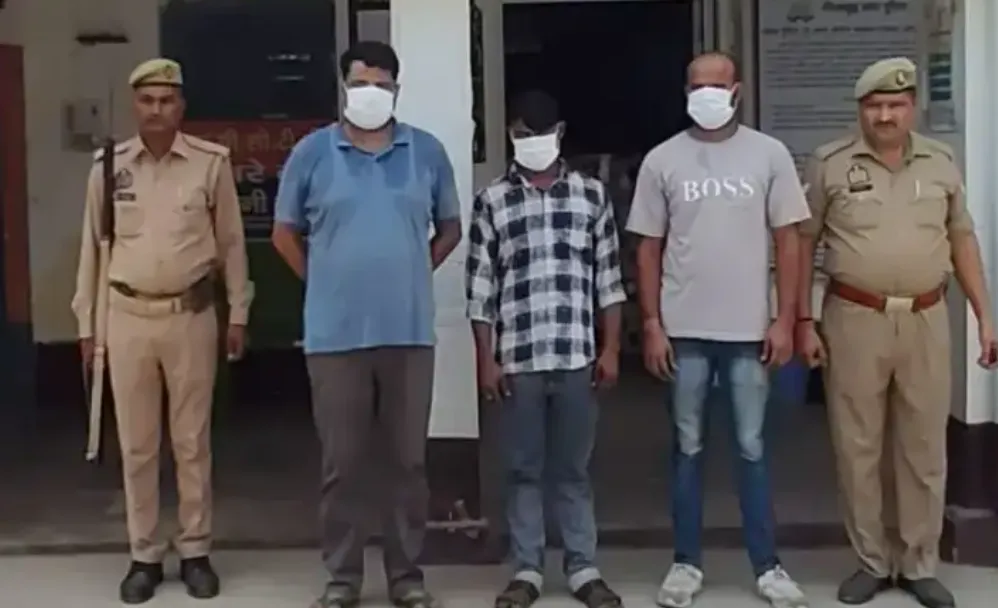 Bus Fire Investigation: बस अग्निकांड मामले में दो ड्राइवर और कंडक्टर गिरफ्तार, 14 दिन की न्यायिक हिरासत Bus Fire Investigation: बस अग्निकांड मामले में दो ड्राइवर और कंडक्टर गिरफ्तार, 14 दिन की न्यायिक हिरासत