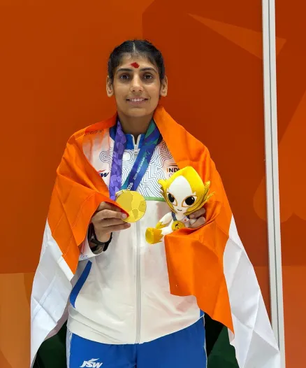 Women Kabaddi India: 20वें एशियाई खेलों के महिला कबड्डी फाइनल में सीआईएसएफ की रितु श्योरान ने भारत के लिए जीता स्वर्ण पदक Women Kabaddi India: 20वें एशियाई खेलों के महिला कबड्डी फाइनल में सीआईएसएफ की रितु श्योरान ने भारत के लिए जीता स्वर्ण पदक