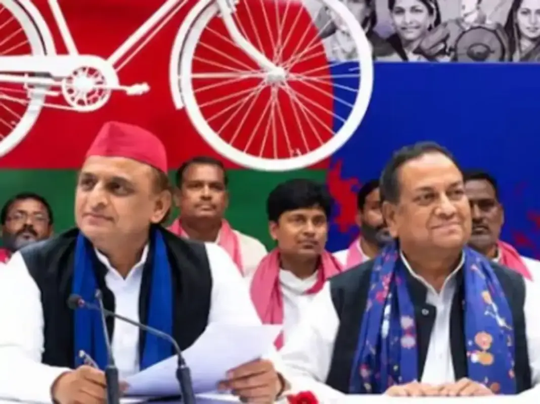 UP Politics: छह बार मंत्री रहे राम आसरे कुशवाहा ने छोड़ी BJP, 13 साल बाद समाजवादी पार्टी में वापसी UP Politics, Ram Asre Kushwaha, Samajwadi Party, Akhilesh Yadav, Uttar Pradesh Election