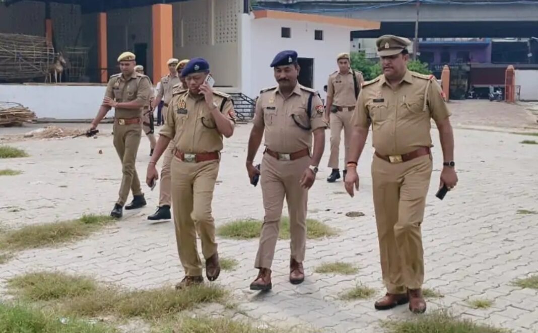 Hapur News : दिवंगत भाजपा नेत्री लज्जा रानी गर्ग के परिवार से मिलने शुक्रवार को पिलखुवा आएंगे डिप्टी सीएम केशव प्रसाद मौर्य Hapur News : दिवंगत भाजपा नेत्री लज्जा रानी गर्ग के परिवार से मिलने शुक्रवार को पिलखुवा आएंगे डिप्टी सीएम केशव प्रसाद मौर्य