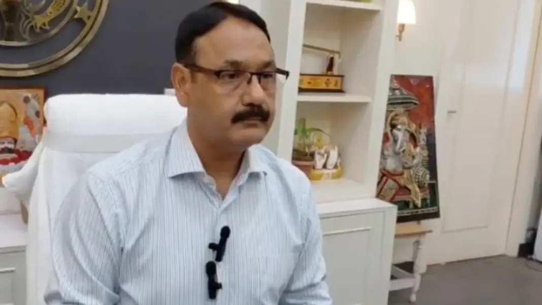 Voter List Irregularities: पीलीभीत में मतदाता सूची में हेरफेर पर बड़ी कार्रवाई, दो एसडीएम और कंप्यूटर ऑपरेटर पर एफआईआर दर्ज Voter List Irregularities: पीलीभीत में मतदाता सूची में हेरफेर पर बड़ी कार्रवाई, दो एसडीएम और कंप्यूटर ऑपरेटर पर एफआईआर दर्ज