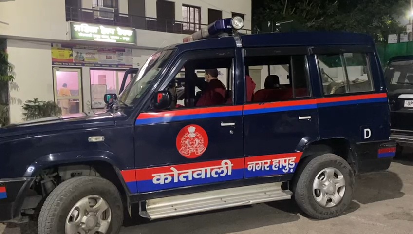 Hapur News : हापुड़ में ब्यूटी पार्लर से लौट रही किशोरी अगवा, तीन पर अपहरण का केस Hapur News : हापुड़ में ब्यूटी पार्लर से लौट रही किशोरी अगवा, तीन पर अपहरण का केस