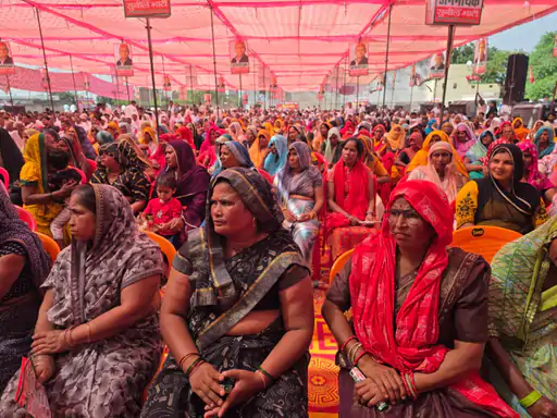 Jewar Samajwadi Party: जेवर के देवटा गांव में सपा का प्रजापति सम्मेलन, पीडीए अभियान पर जोर Jewar Samajwadi Party: जेवर के देवटा गांव में सपा का प्रजापति सम्मेलन, पीडीए अभियान पर जोर