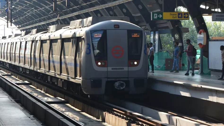 DMRC Apology: CJP प्रदर्शन के दौरान 45 मेट्रो स्टेशनों के गेट बंद करने पर दिल्ली मेट्रो ने सुप्रीम कोर्ट से मांगी बिना शर्त माफी Delhi Metro News, DMRC Supreme Court Apology, CJP Protest Delhi, Delhi Metro Station Closure, Supreme Court Metro Case