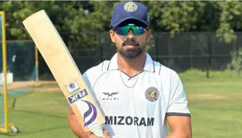 Ranji Trophy Record: चिन्मय सुतार ने 400 रन बनाकर रचा इतिहास, 78 साल बाद रणजी ट्रॉफी में दोहराया गया बड़ा कारनामा Ranji Trophy Record: चिन्मय सुतार ने 400 रन बनाकर रचा इतिहास, 78 साल बाद रणजी ट्रॉफी में दोहराया गया बड़ा कारनामा