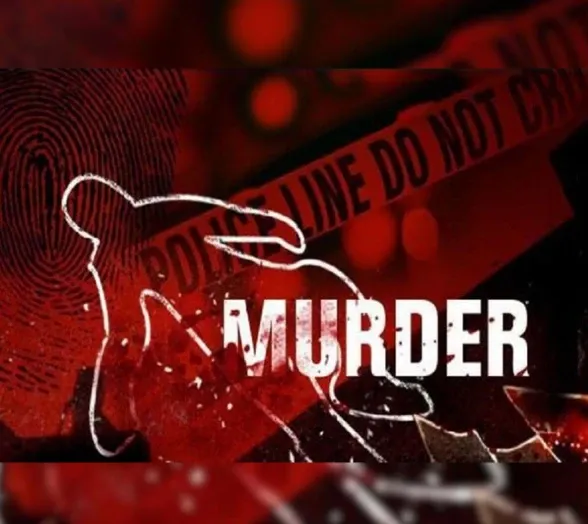 Farmer Murder: नोएडा में खेत पर सो रहे किसान की फावड़े से हत्या, कहासुनी के बाद वारदात Farmer Murder: नोएडा में खेत पर सो रहे किसान की फावड़े से हत्या, कहासुनी के बाद वारदात